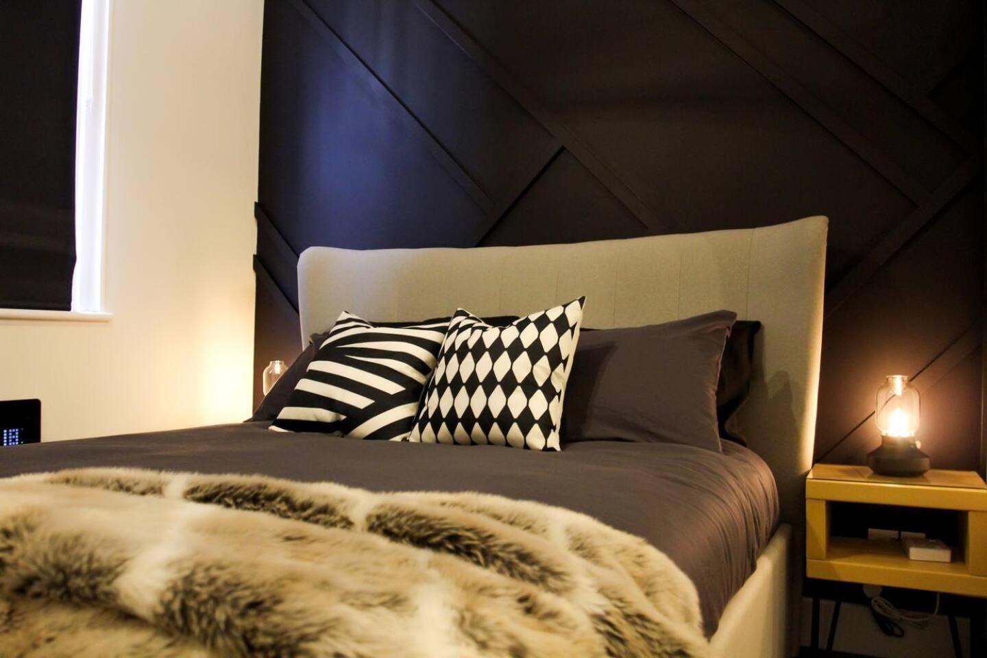 Studio-Sleeps 4-10 Min H Potter-17 Min London Watford  Exterior foto